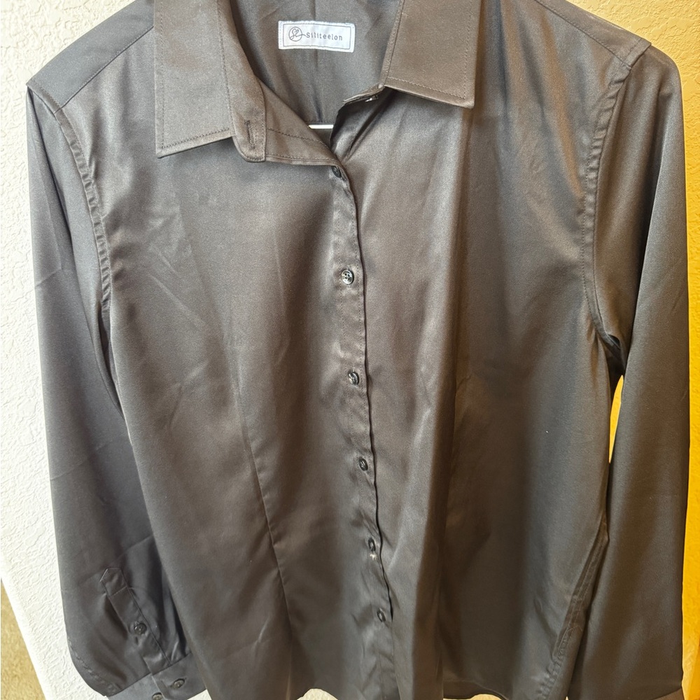 Elegant Black Button-Up Shirt